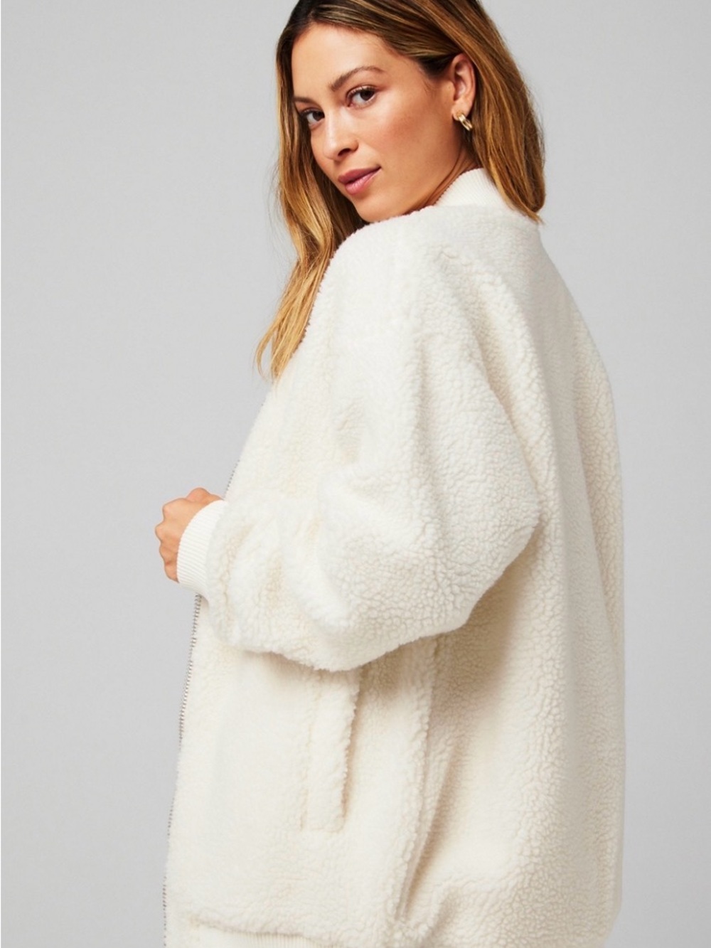 Fabletics Teddy Oversized Bomber Jacket Cozycore Athleisure Ski Lodge - Picture 4 of 8